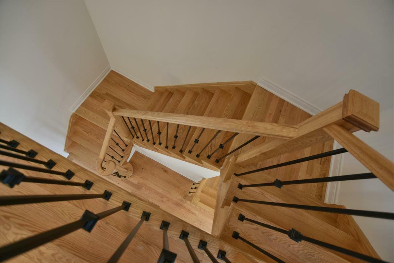 New Blue Mountain Village Snowbridge Executive Townhome Sleeps 10 With Outdoor Pool And Shuttle Nottawa 外观 照片